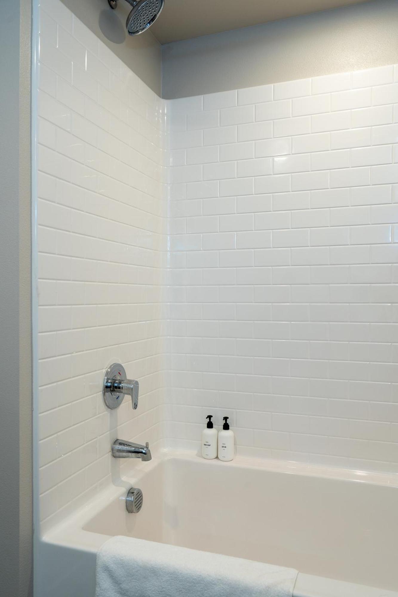 Kasa Archive Reno-Tahoe Room photo