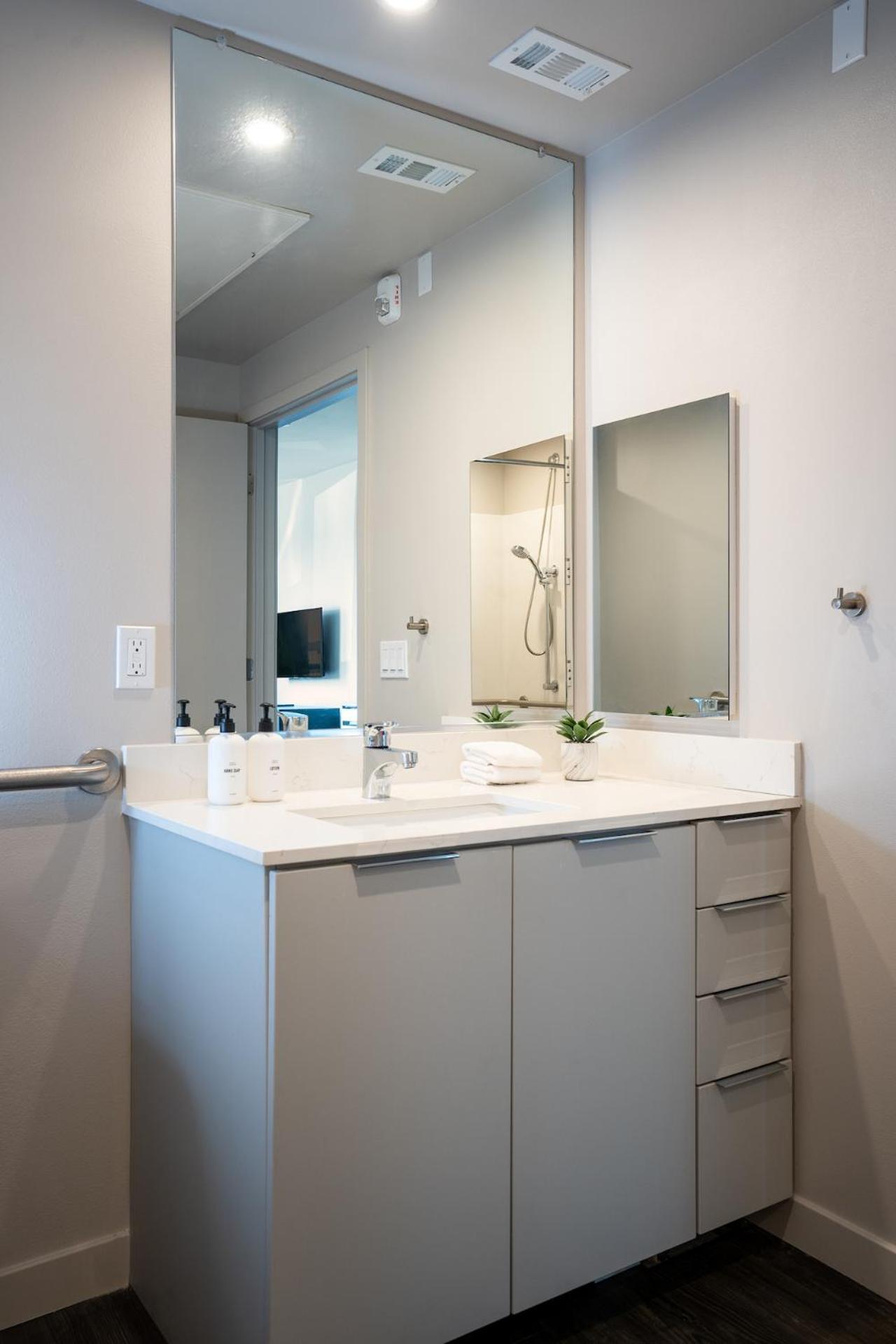 Kasa Archive Reno-Tahoe Room photo